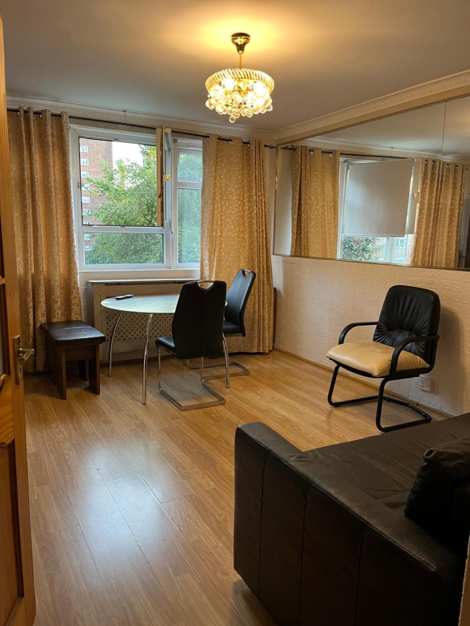 1 Bedroom Flat Close To City With Free Parking Arrangement London Eksteriør bilde